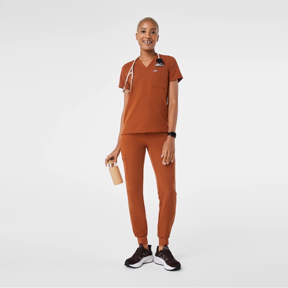 Figs Scrubs Dirty Chai Scrub Set